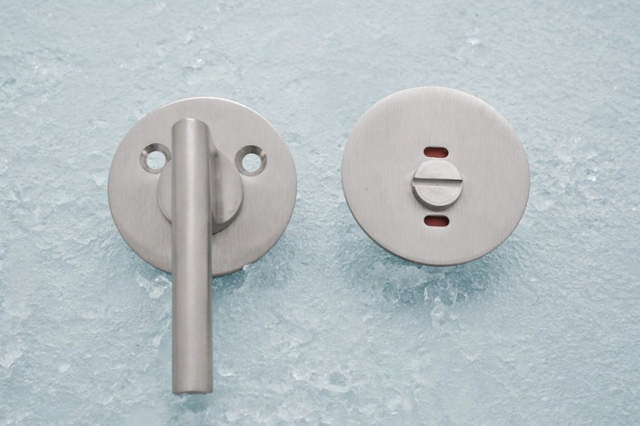 3003-0127 Toalettmannskap