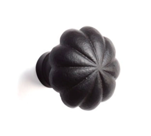 MØBELKNOPP LEO 33MM RUSTIKK 